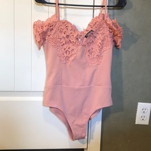 Fashion nova bodysuit